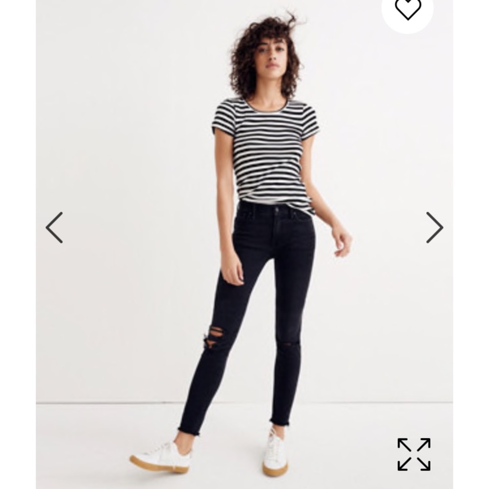 9 inch High Rise Madewell Skinny Jeans. Black 28s.